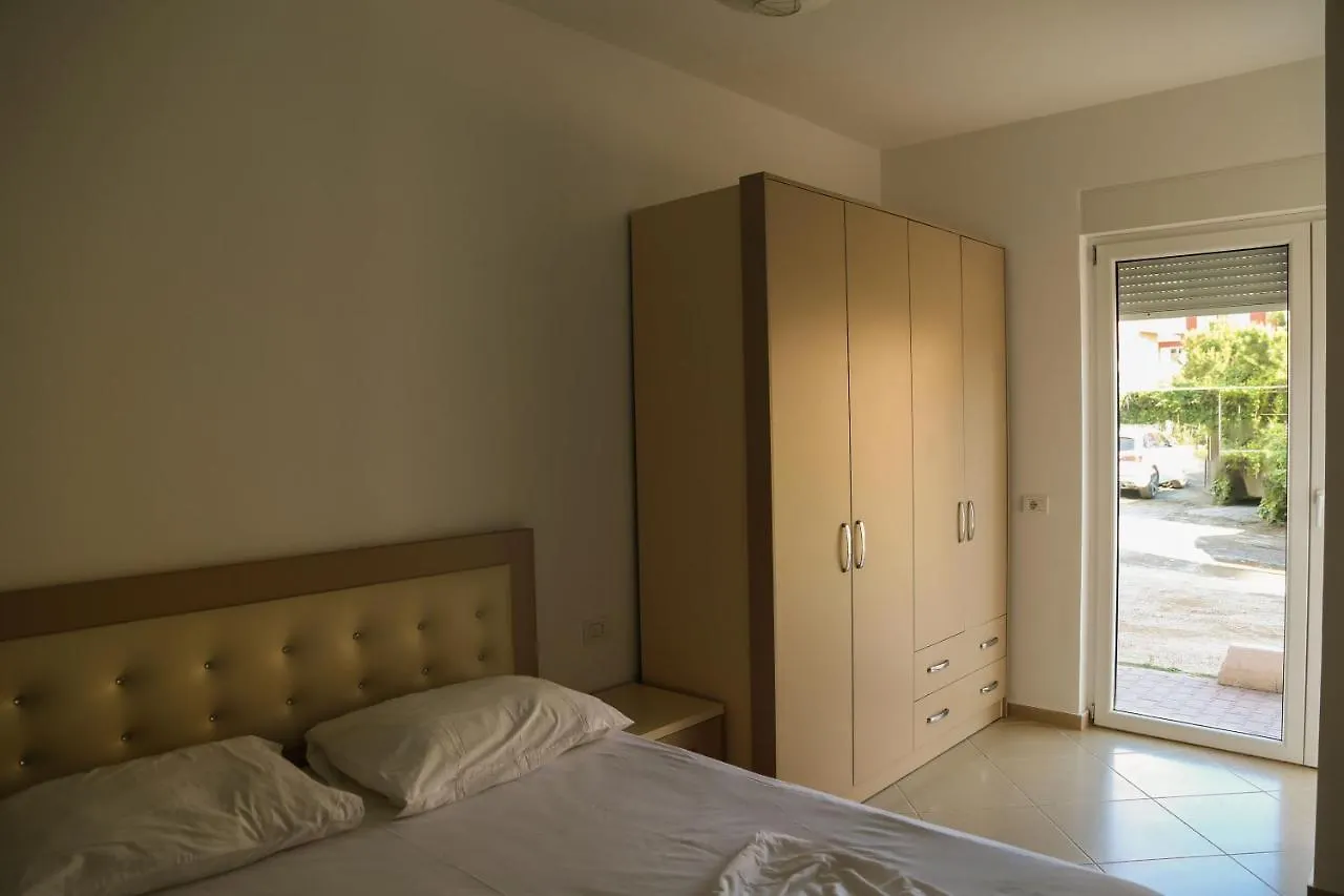 Mar Y Sol Apartment Shengjin